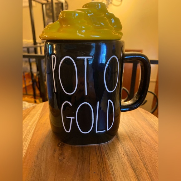 Rae Dunn Mug Pot of Gold - Picture 2 of 7